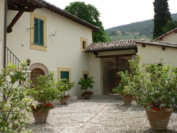 Hostal La Palombaia Spoleto Exterior foto